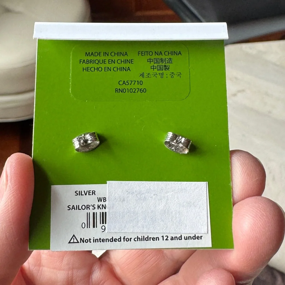 Kate Spade Knot Bangle Bracelet + Stud Earrings Set w/ Box and duster bags. - Picture 4 of 5